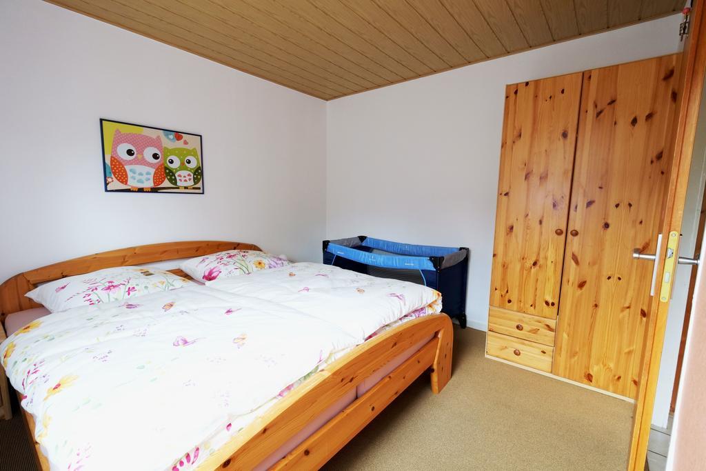 Wolfsbau Ferienwohnung 朗格尔斯海姆 外观 照片
